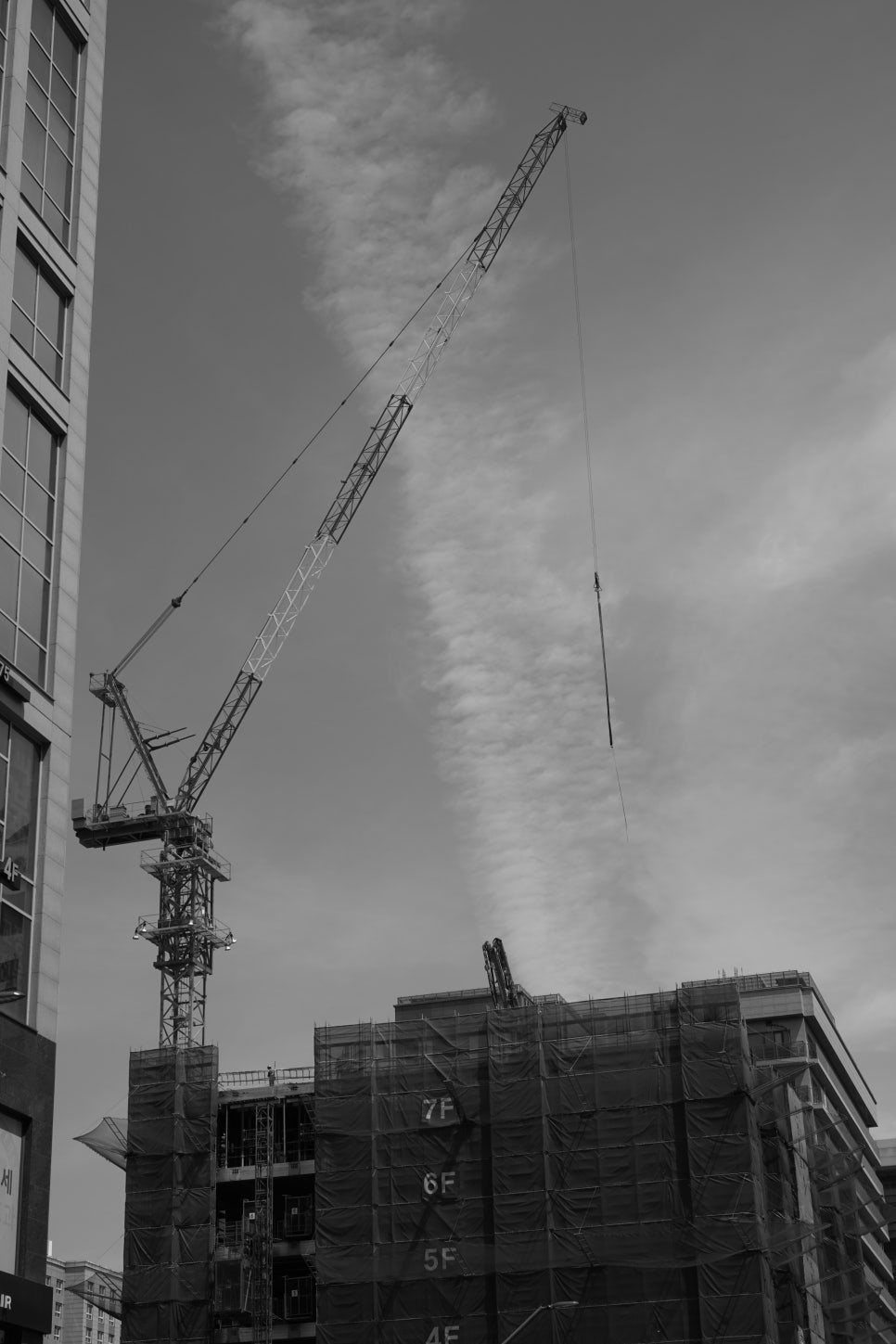 Construction crane in Seoul